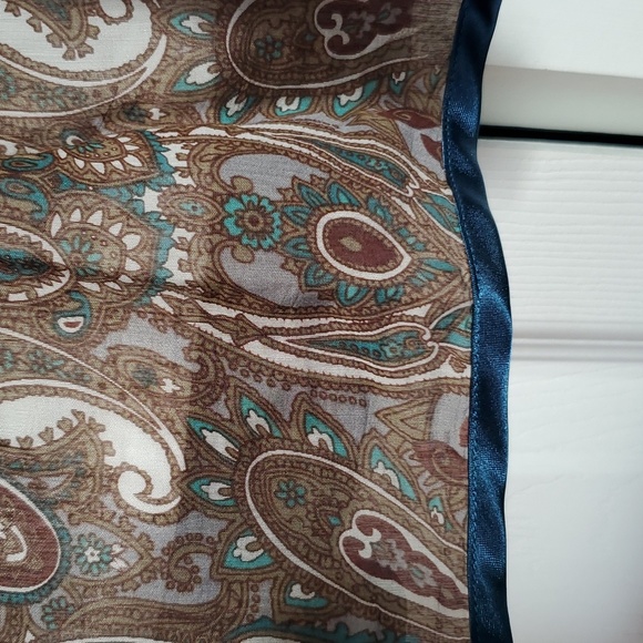 Toi et Moi Skirt Size Large paisley print with ribbon 🎀 trim - Picture 2 of 8